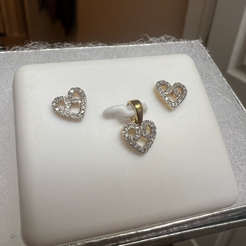 10KT baby toddler jewelry heart shaped earrings and pendant NEW